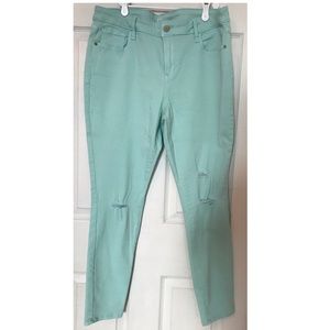 OLD NAVY Mid-Rise Distressed Rockstar Skinny Jeans